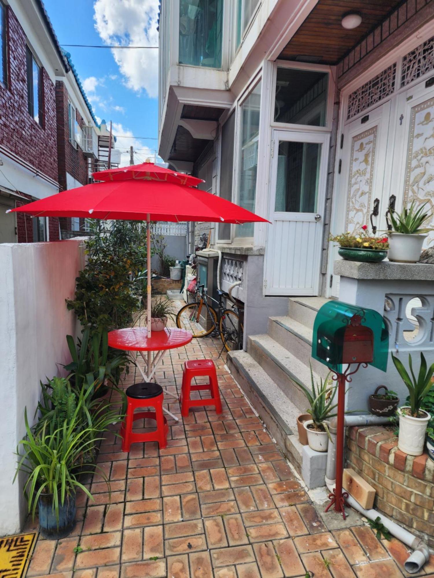 Disco Pangpang Guesthouse Inchon Exterior foto