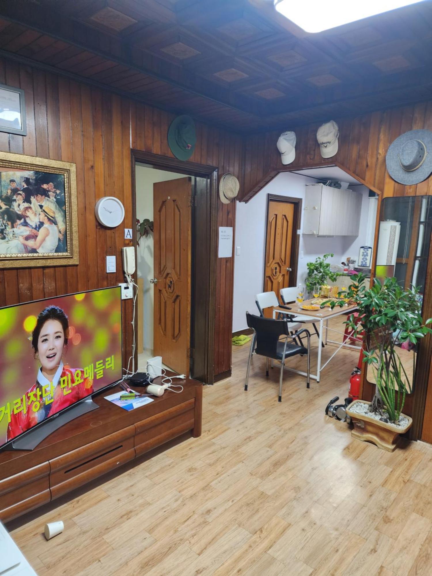 Disco Pangpang Guesthouse Inchon Exterior foto